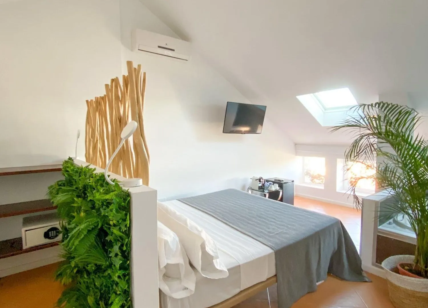 Molo 44 suites Puerto Banús Marbella Pensión