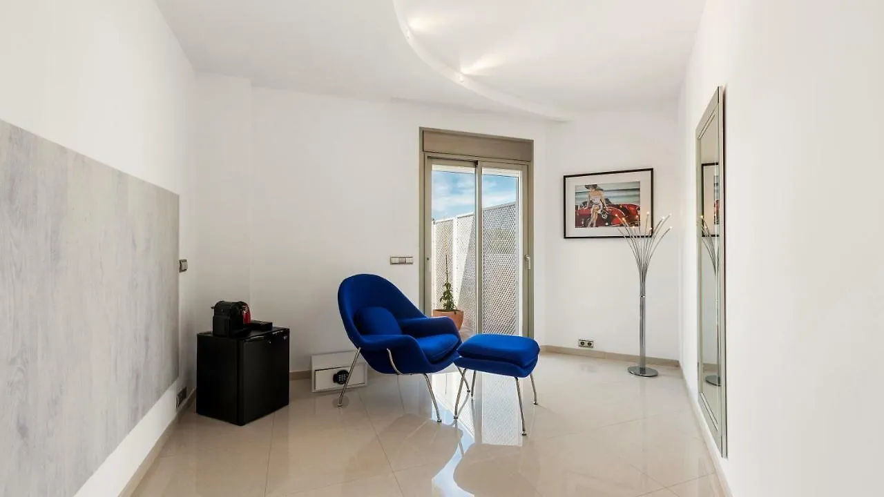 Pensión Molo 44 suites Puerto Banús Marbella